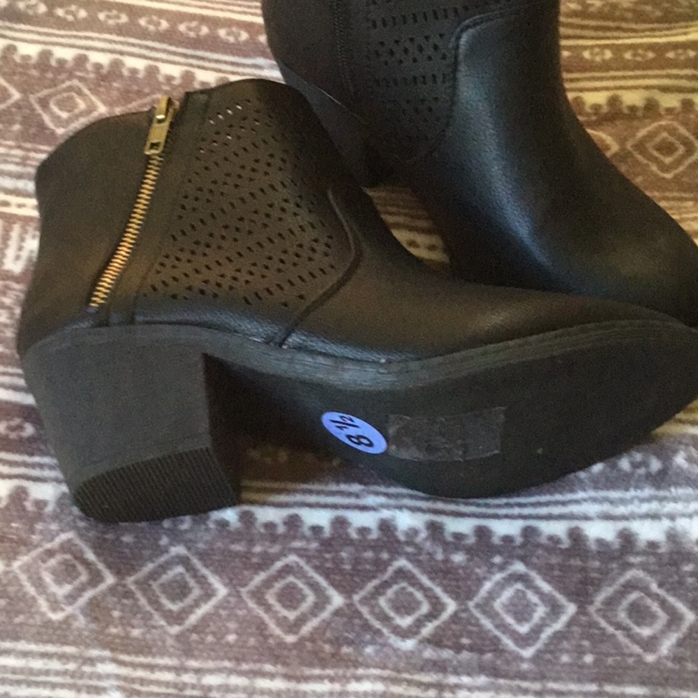 🌹booties Shoes - Picture 6 of 8